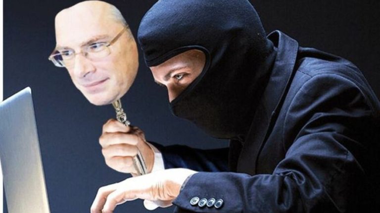 9 млн евро выманили мошенники с начала года у клиентов четырех банков Латвии