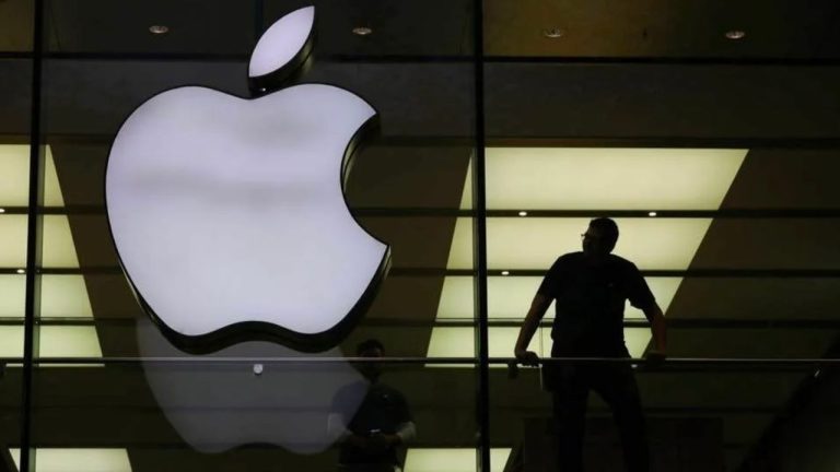 Утечка мозгов продолжается: Apple покидает руководитель ИИ-поиска для Siri