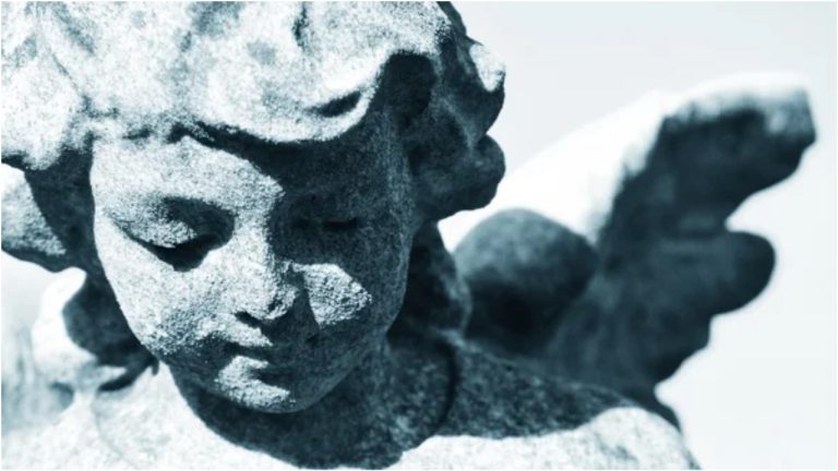 Тревожная статистика в Латвии: за восемь месяцев умерло 80 детей