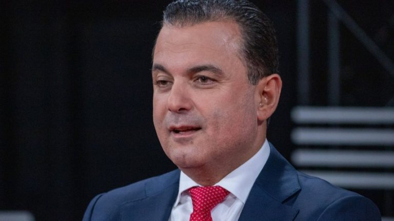 Профсоюз медработников выразил недоверие министру здравоохранения