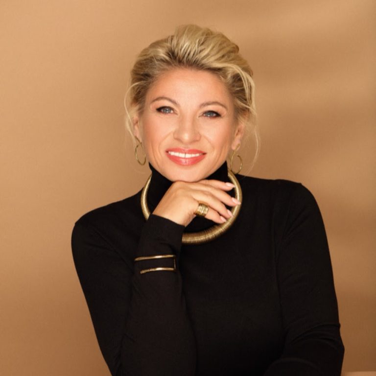 Водолеи, Львы, Тельцы и Девы в гороскопе Анжелы Перл на 23 октября