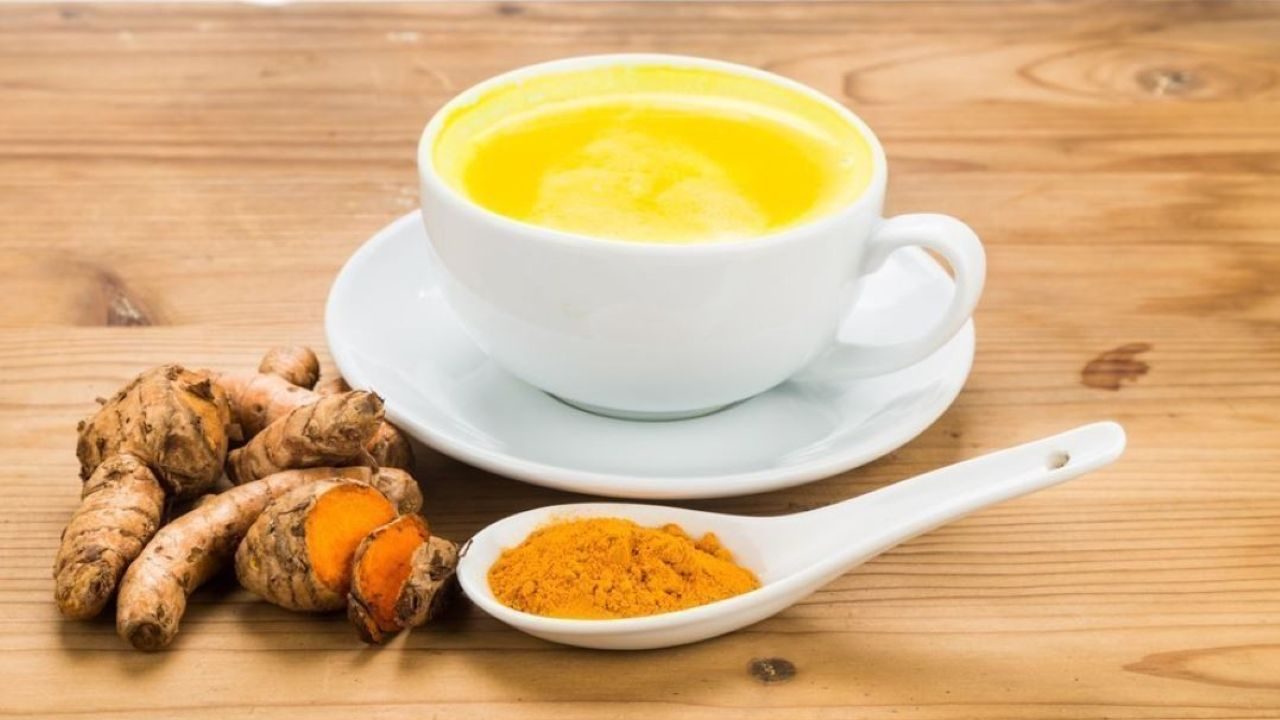Чай из куркумы: чем полезен и как готовить