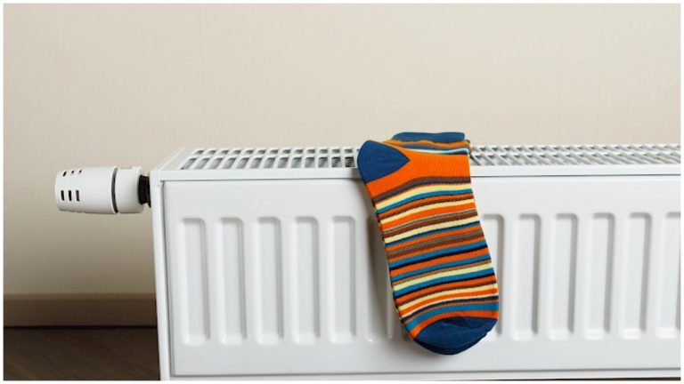 Почему рижанам приходят огромные счета за отопление? Объясняет Rīgas Siltums