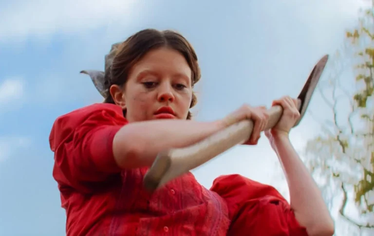 Ужасник об убийце, мечтавшей о славе с блистательной Миа Гот