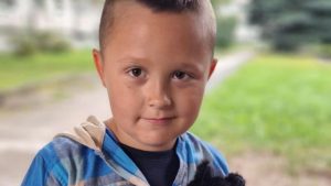 «Зеленая лампа»: поможем оплатить операцию 5-летнему Марку, чтобы он смог ходить