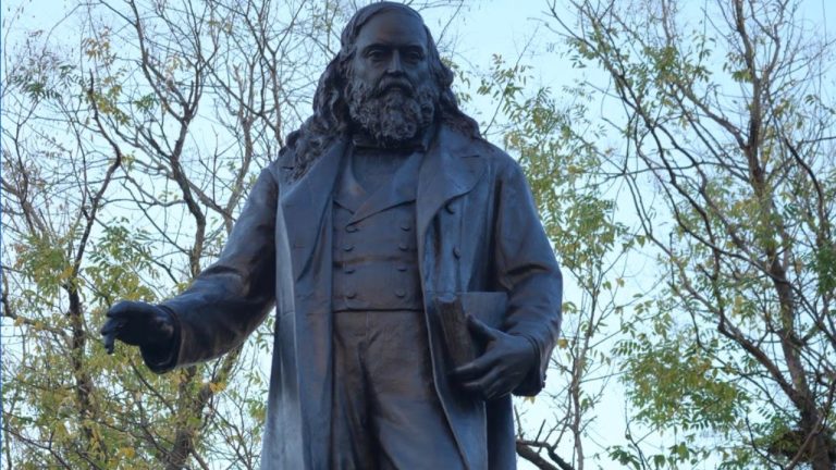 В Вашингтоне восстановили снесенную статую генерала Конфедерации