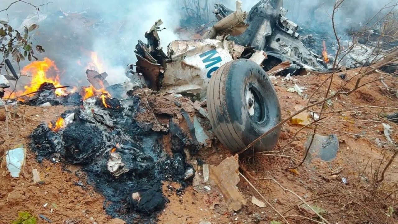 В Кении потерпел крушение самолет, перевозивший туристов: 11 человек погибли