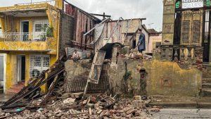 Трагедия в Болдерае: 17-летний юноша погиб при падении с 9 этажа