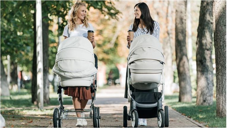 Вычислен средний возраст населения Латвии. За год  он увеличился на три месяца!