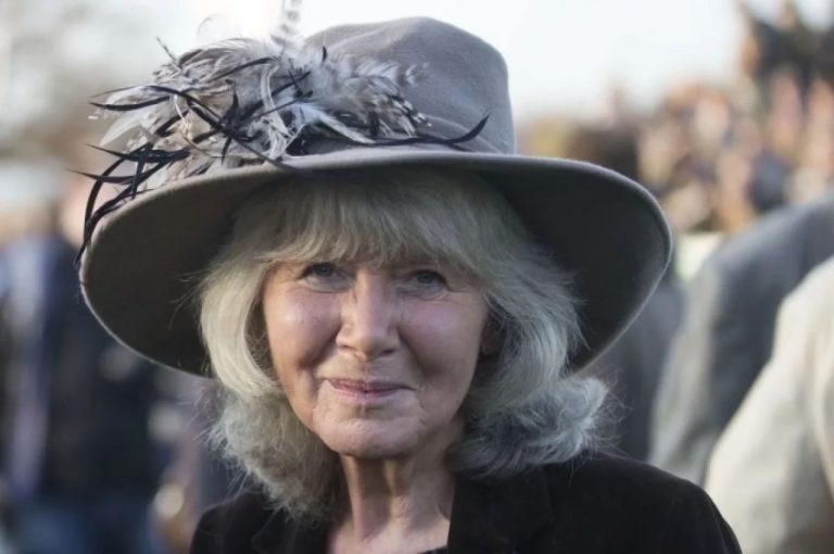 Умерла суперзвезда романтической прозы Джилли Купер