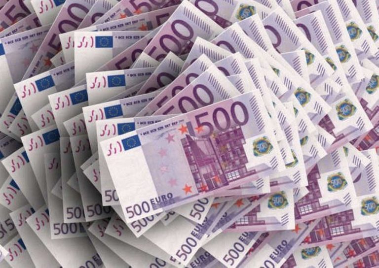 Счастливица из Видземе выиграла миллион евро в Senatnes loterija