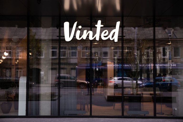 Литовский Vinted расширяет географию: популярный сервис секонд-хенда стал доступен в Латвии