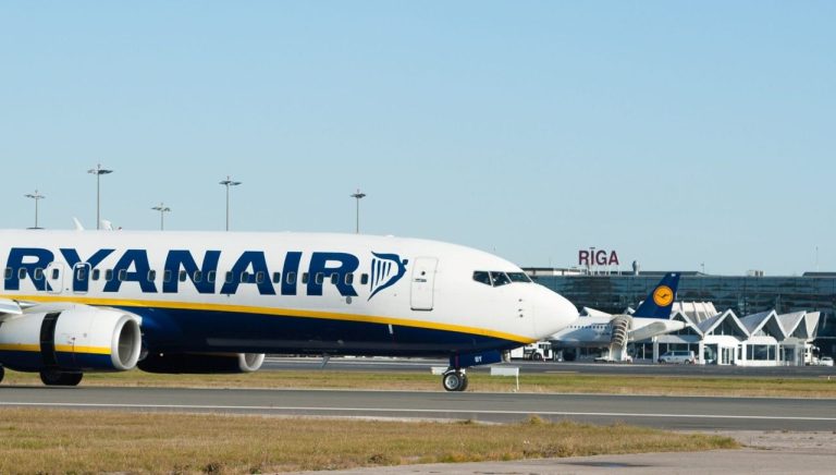 Ryanair урезает зимнее расписание: отменены рейсы из Риги в семи направлениях
