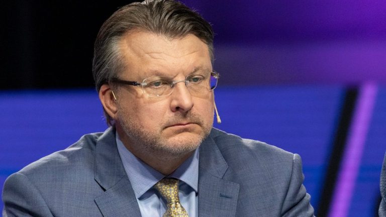 Полиция задержала человека, угрожавшего застрелить политика Айнара Шлесерса