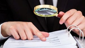 В Англии сошел с рельсов пассажирский поезд