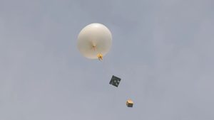 Суд в Париже освободил Николя Саркози из тюрьмы под надзор