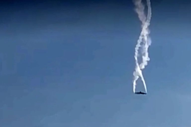 В Грузии разбился военно-транспортный самолет ВВС Турции: на борту находились 20 человек