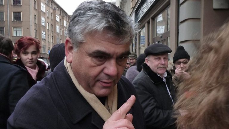 Суд обязал Лиану Лангу публично извиниться перед предпринимателем Гомбергом и выплатить компенсацию