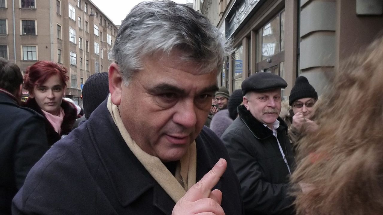 Суд обязал Лиану Лангу публично извиниться перед предпринимателем Гомбергом и выплатить компенсацию