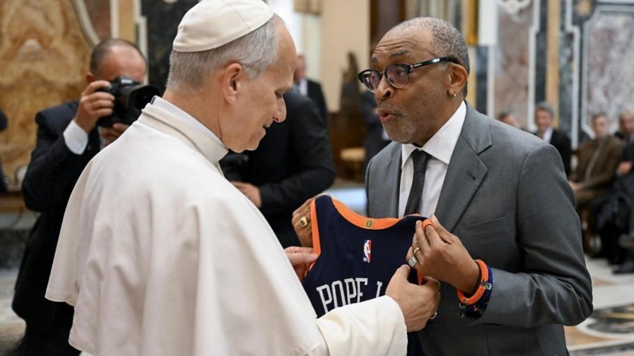 Папа Лев XIV встретился с голливудскими звёздами и призвал кинематограф «нести надежду»