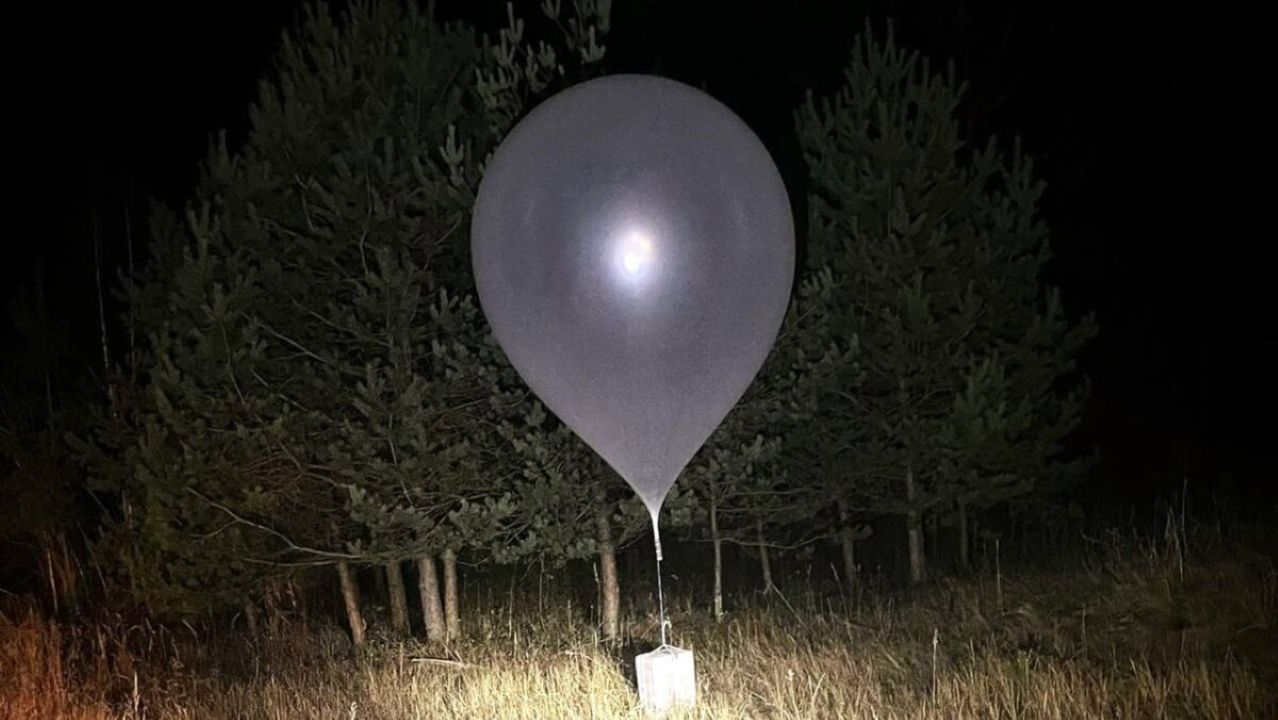 В Литве задержали еще троих подозреваемых в контрабанде с помощью метеошаров