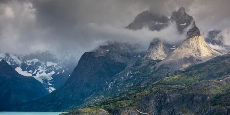 Трагедия в нацпарке чилийской Патагонии: снежный шторм унес жизни пяти туристов