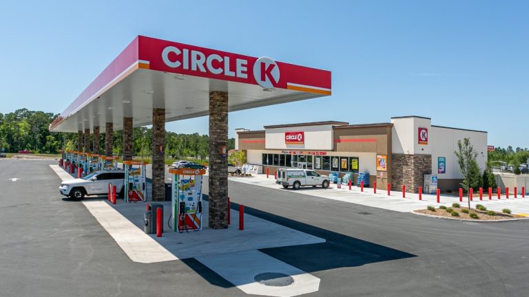 В Латвии пройдёт бесплатная проверка автомобилей перед зимой