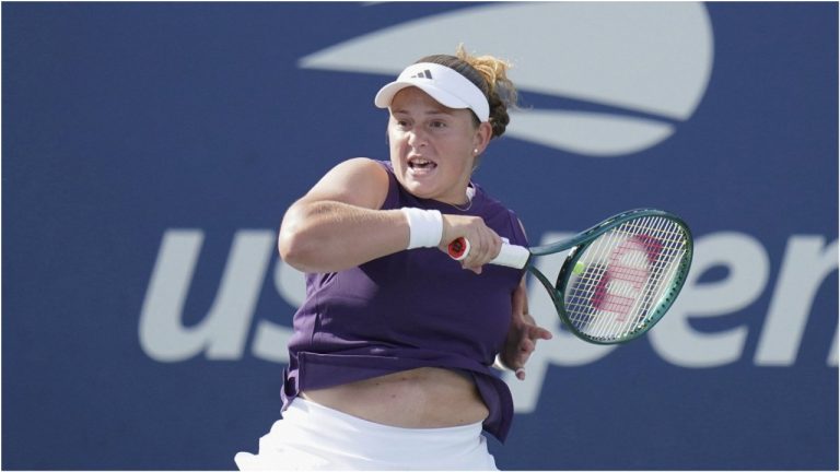 Остапенко взяла реванш у чемпионок Уимблдона: мощное начало финала WTA в Саудовской Аравии