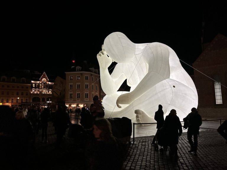 Рига ищет дополнительные источники средств, чтобы удержать бюджет в балансе