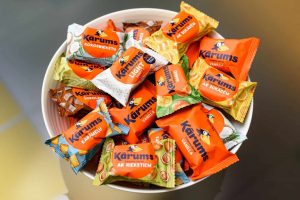 В субботу на Ратушной площади зажгут главную рождественскую ёлку Риги