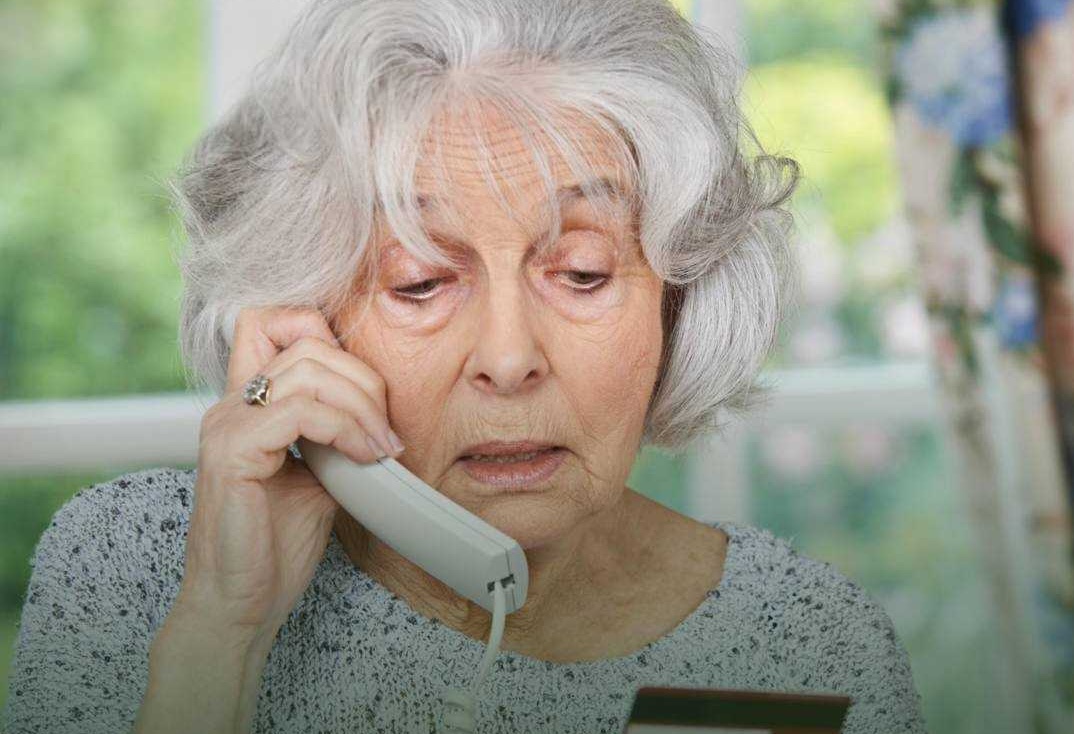 Мошенники выманили у клиентов банков более 10 миллионов евро в Латвии, но предотвратить удалось ещё больше