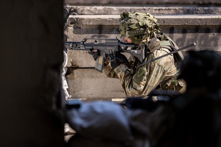 В Литве во время учений тяжело ранен бельгийский военный - за его жизнь борются врачи Вильнюса