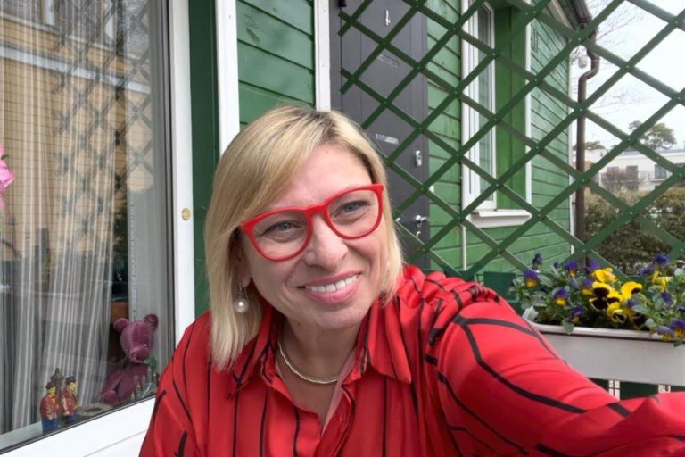 ✨ Водолеи, Близнецы, Козероги и Раки в гороскопе Анжелы Перл на воскресенье 30 ноября