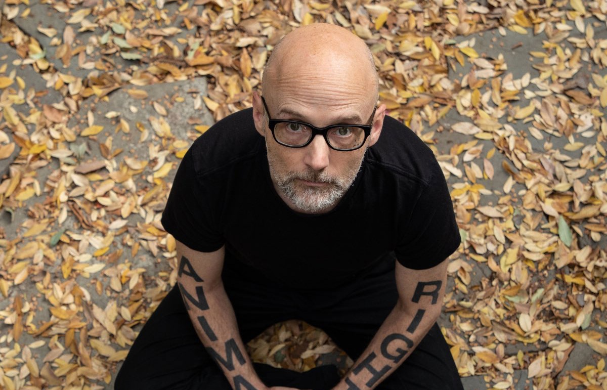 После долгого перерыва Moby порадует фанатов легендарными хитами в Тарту и Вильнюсе