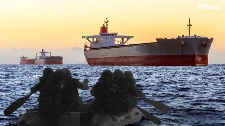 Сомалийские пираты захватили первый танкер в 2025 году: команда заперта на судне