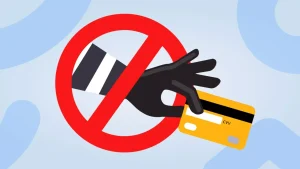 Китайские астронавты застряли на орбите и не могут вернуться на Землю