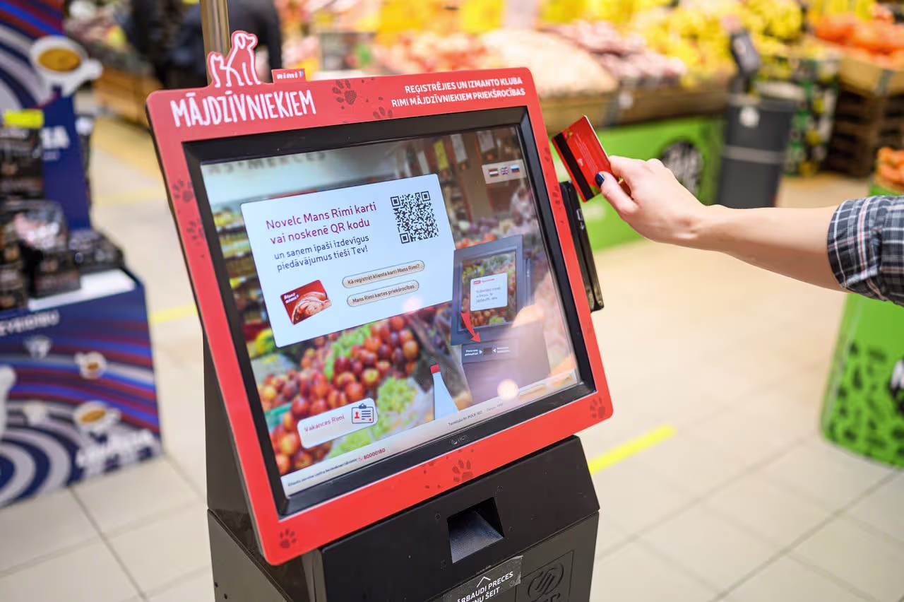 Одолжила карту ради скидки и потеряла все бонусы - история Анны стала вирусной (+опрос)