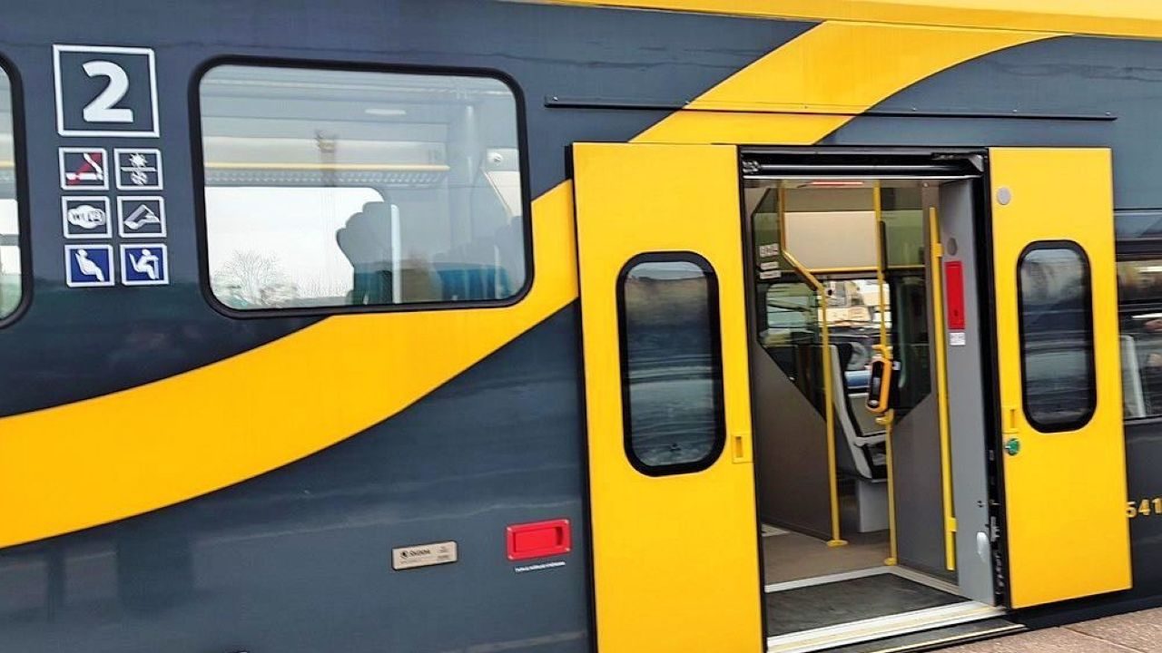 11 и 18 ноября семьи с детьми-инвалидами и многодетные получат бесплатный проезд в поездах