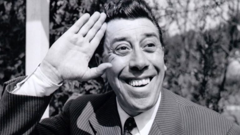 Астролог: Трем знакам зодиака в ноябре 2025 года улыбнется большая удача.