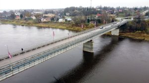 В направлении Тукумса нарушено движение поездов из-за повреждения стрелки на станции Приедайне