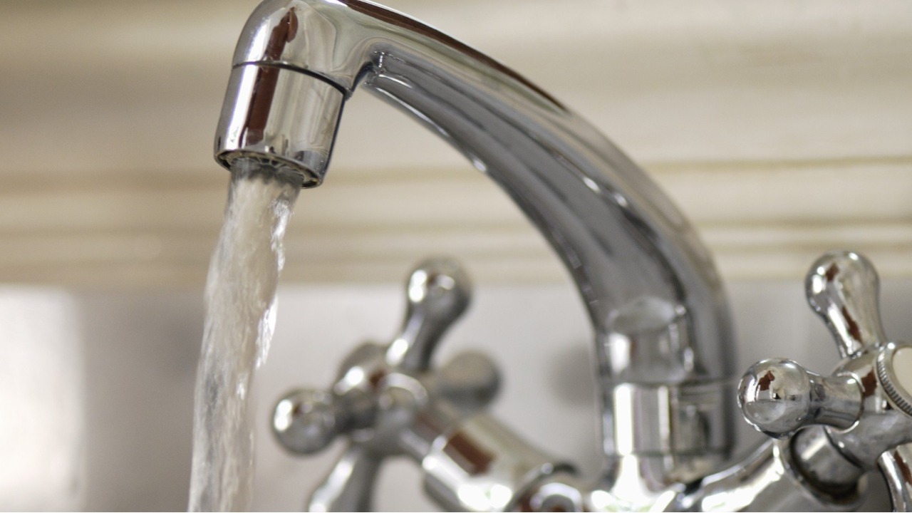 Мошенники под прикрытием «Rīgas ūdens» звонят рижанам и выманивают личные данные