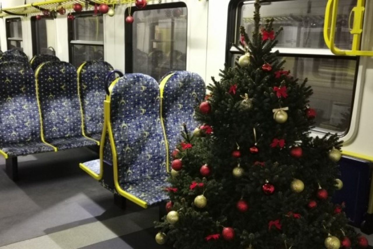 Железная дорога в праздничные дни: расписание поездов на Рождество и Новый год