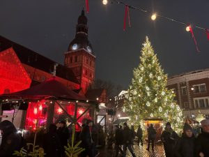 В Париже открыли самую длинную канатную дорогу в Европе