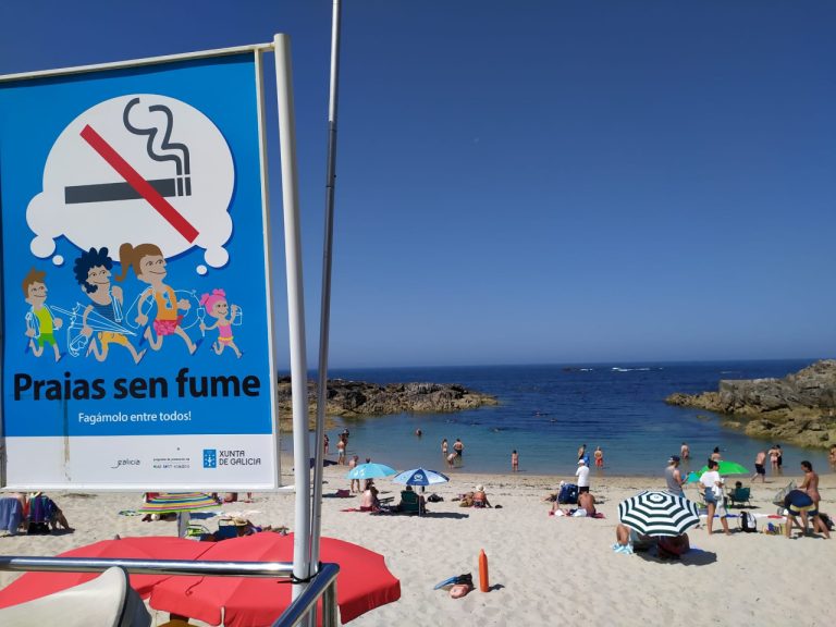 Испания объявляет войну курильщикам: штрафы до 2000 евро и запрет на вейпы