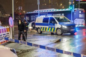 Вооруженные люди убили девять человек во время нападения на таверну в Южной Африке. Это уже второе массовое убийство за последние недели