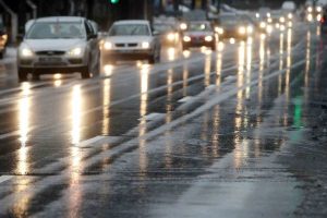 Депутаты выделили более 60 миллионов евро на новые льготы для родителей и опекунов