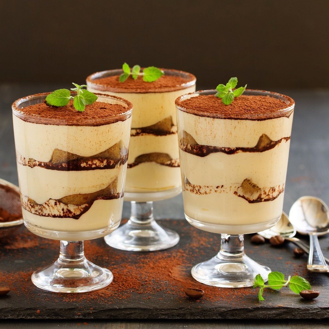 Новогоднее искушение: имбирный десерт в стакане по мотивам тирамису
