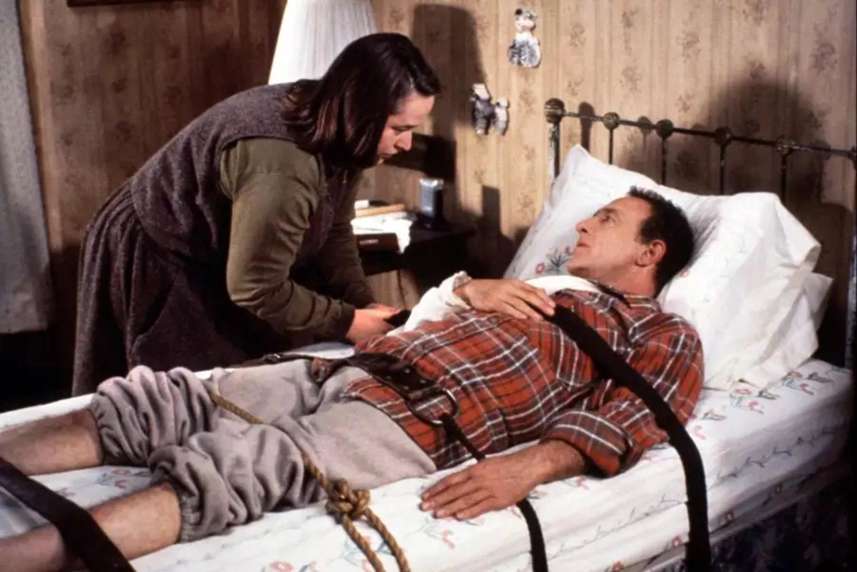 Орбакайте тайно готовит [документы для вывоза Дени в США]