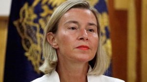 Дальше - пешком: Трамп дал Мадуро неделю на выезд из Венесуэлы и закрыл воздушное пространство