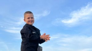 «Зеленая лампа»: 7-летнему Айгару из Даугавпилса нужна помощь, чтобы он начал говорить